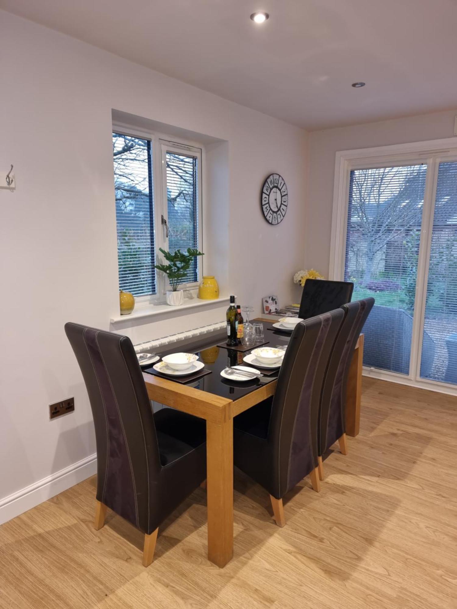 Begonia Cottage Briston ภายนอก รูปภาพ
