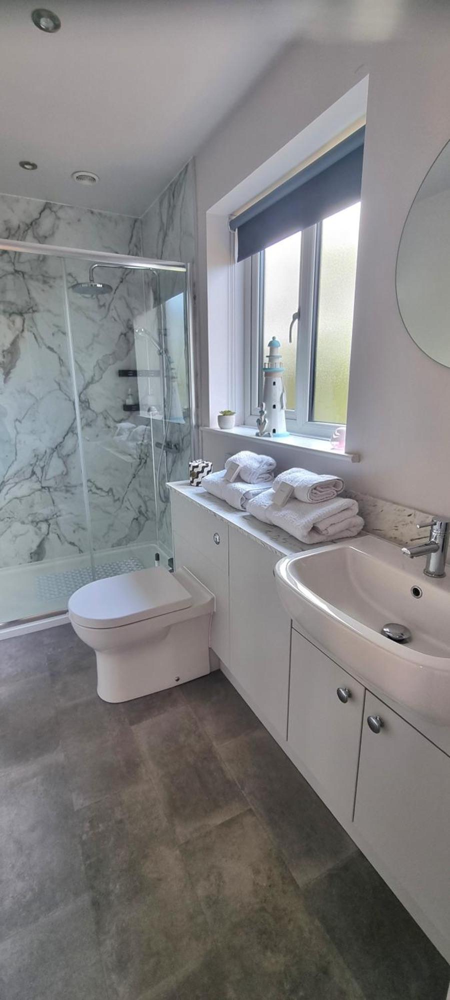 Begonia Cottage Briston ภายนอก รูปภาพ